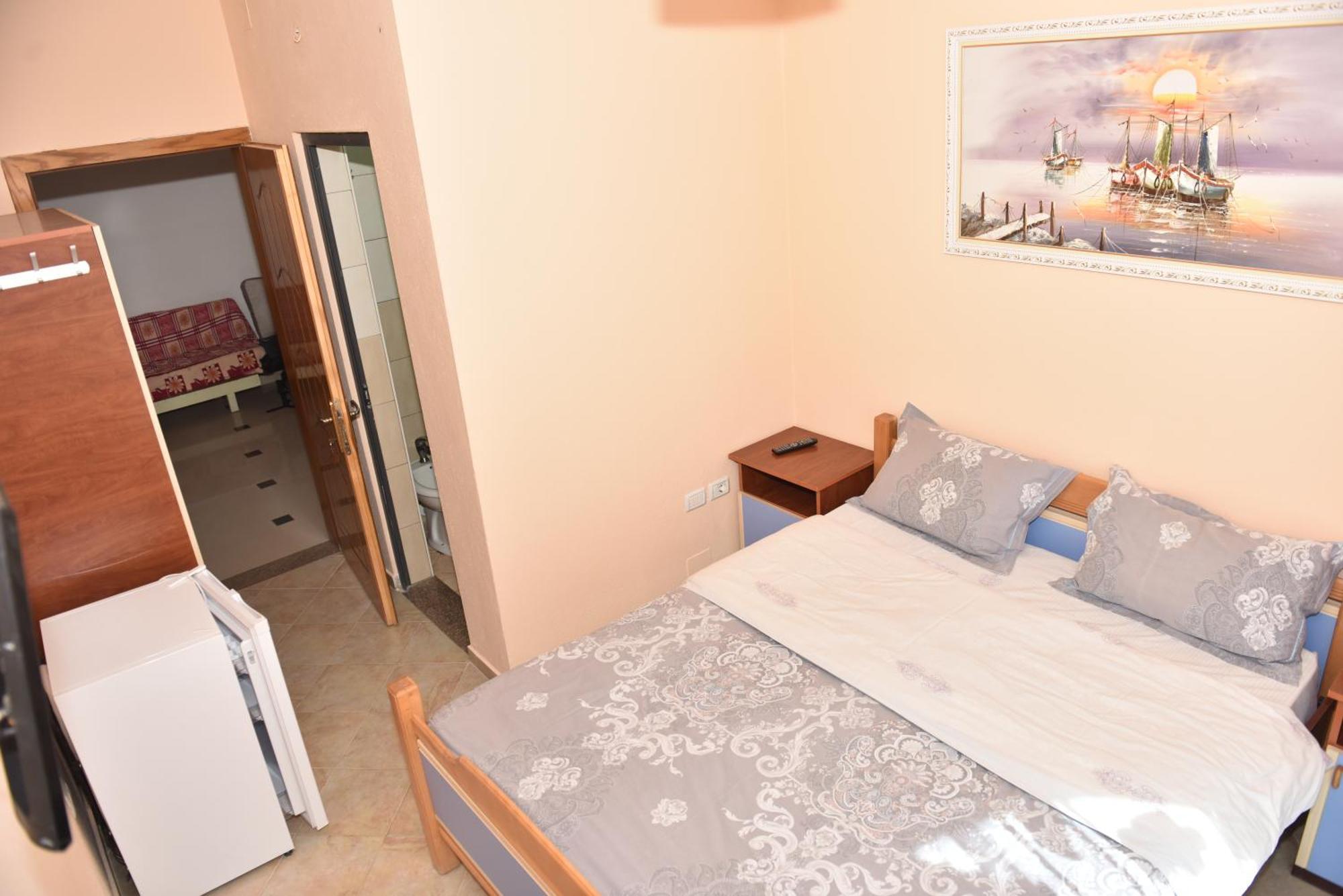 Hotel Termal Peshkopia Kültér fotó
