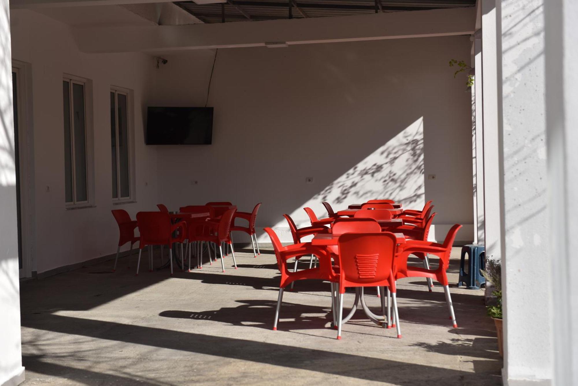 Hotel Termal Peshkopia Kültér fotó